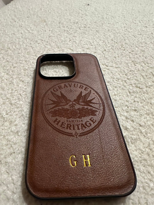 Coque en cuir personnalisée – Gravure laser sur mesure