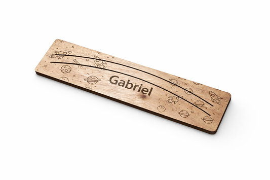 Support à cartes de jeux enfant personnalisé – Bois naturel